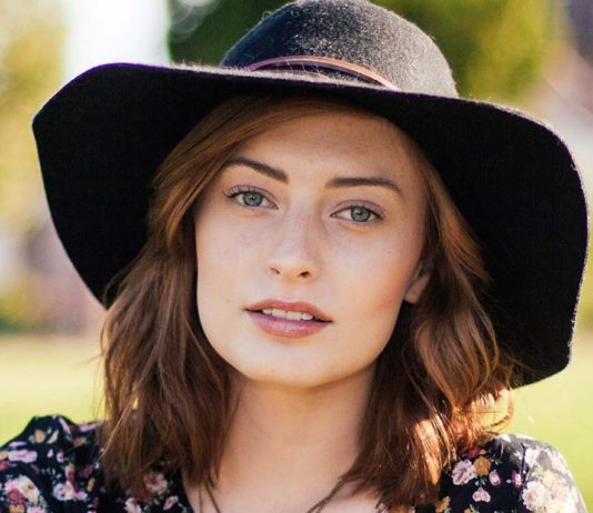 Hug Day Status, SMS and Message in hindi | Happy Valentine’s Day